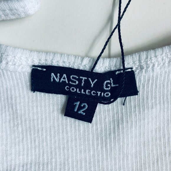 🍒 5/$25 🍒 Cute Sheer Ribbed Cropped Withe Tank Top - Picture 4 of 7